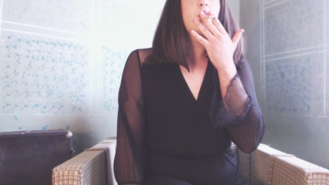 mia_wallase  20-06-2022